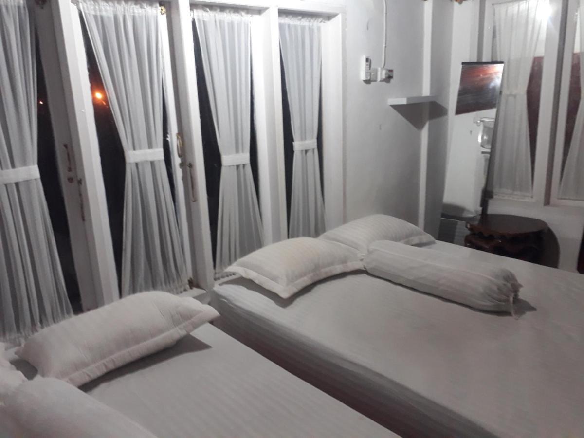 Bumimi Homestay Painan Bagian luar foto
