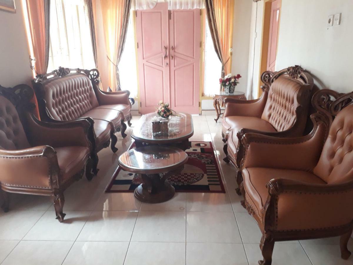 Bumimi Homestay Painan Bagian luar foto